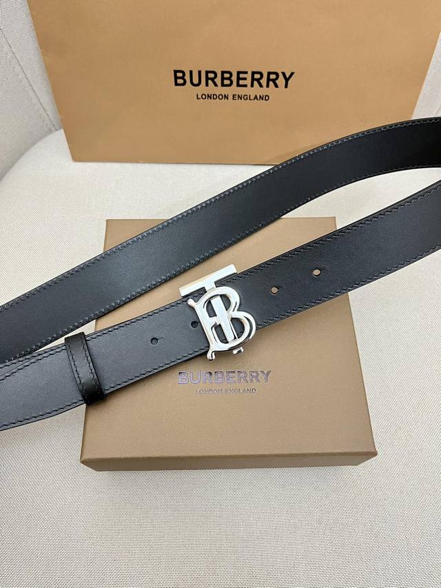 Burberry-巴宝莉 男士专柜对版金属扣 头层牛皮双面外用腰带 商务通勤休闲场合均适合佩戴 3.5Cm